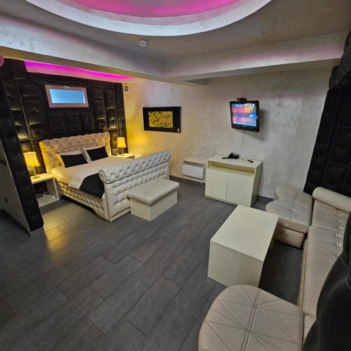 Olympic Wellness & Spa Hotel Belgrad Dış mekan fotoğraf