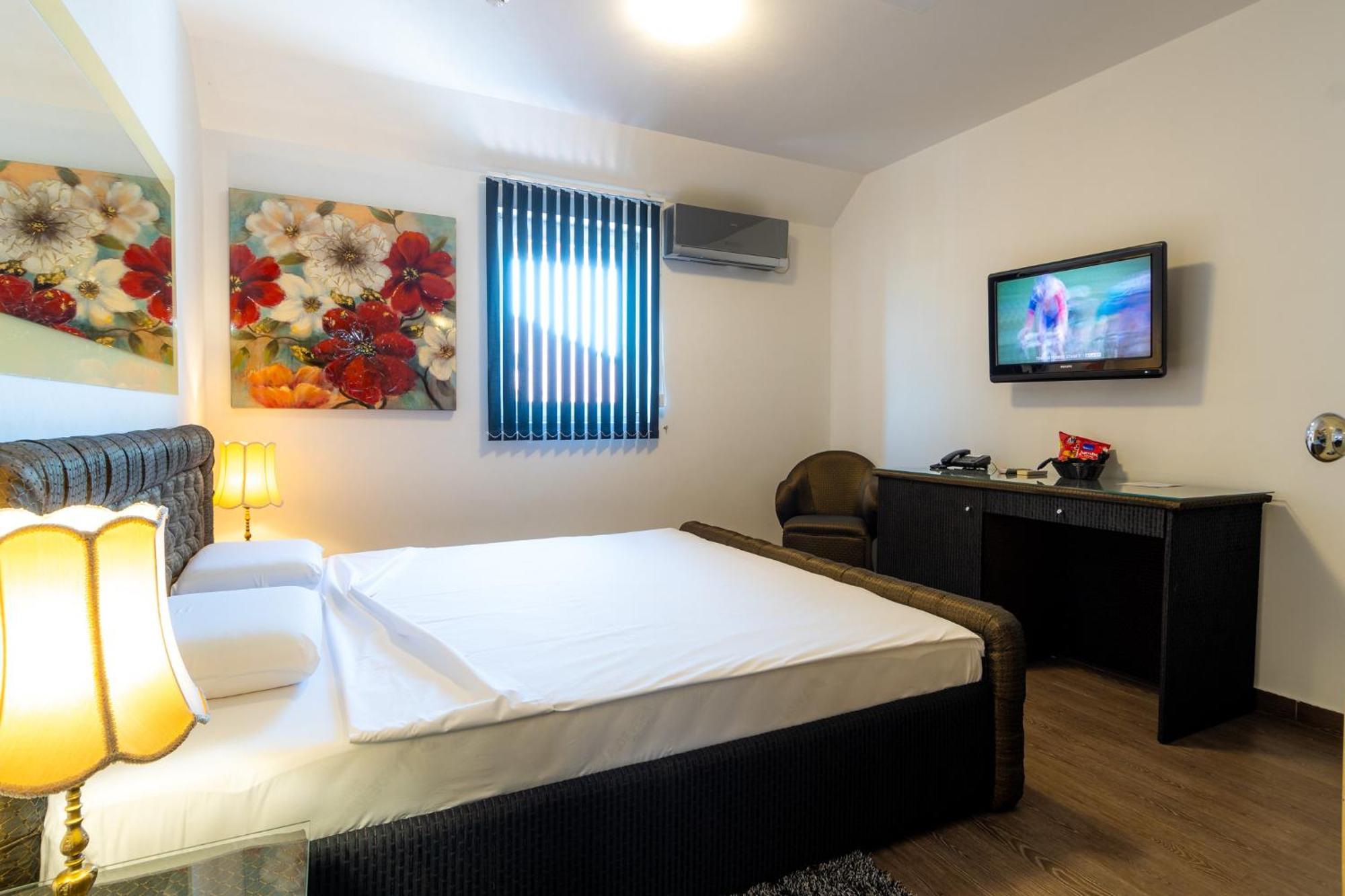 Olympic Wellness & Spa Hotel Belgrad Dış mekan fotoğraf